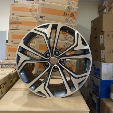 LAZANG LIMO GREEN 18 INCH LÀM BẰNG HỢP KIM NHÔM MẶT PHAY